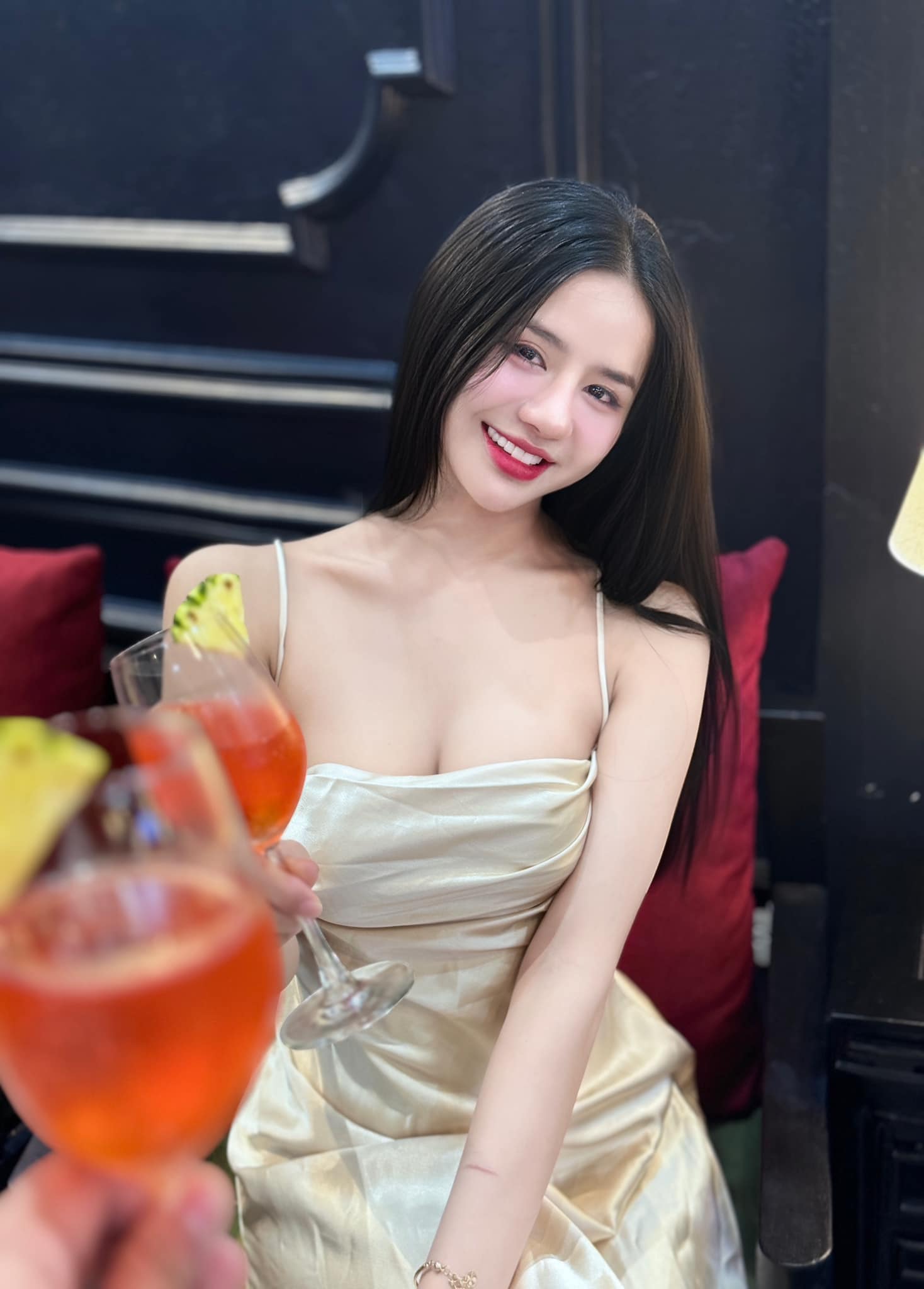 樱花社区WWW视频在线观看高清交友功能